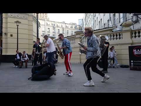 download lagu mp3 mp4 Mad Brass Band, download lagu Mad Brass Band gratis, unduh video klip Mad Brass Band