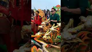 Download lagu Viral ❗Randi Pangalila Naik Arak arakan, Karnaval SCTV Indramayu mp3