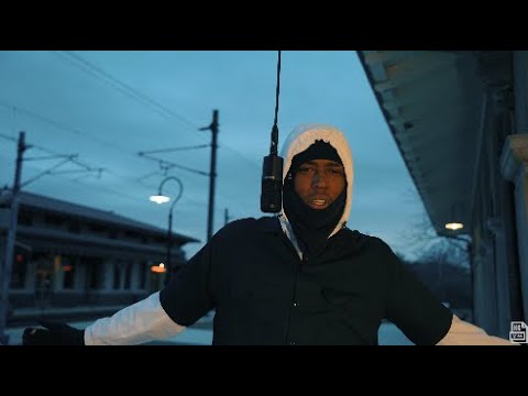 Dae Savv - Heart Cold (Live Performance)