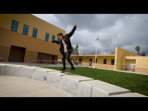 fpv-skateboarding-cinewhoop