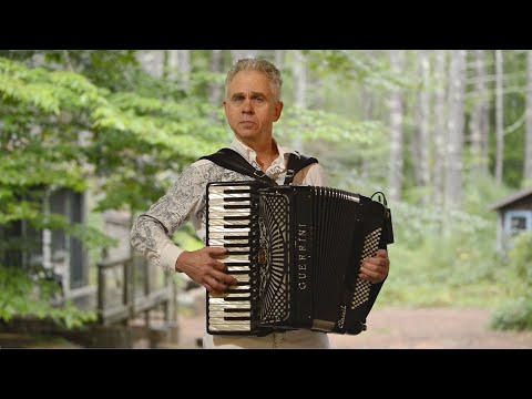 Romanian accordion tunes at Pinewoods 2012