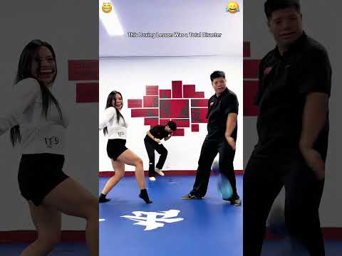 When you try to teach boxing…epic fail #funnyscared #funny #funnyprank #funnypost #teaching #boxing