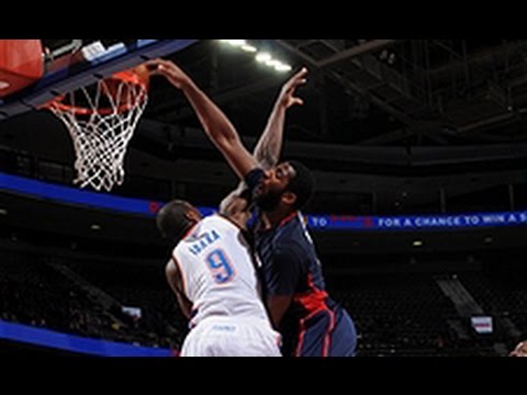 Andre Drummond Posterizes Ibaka