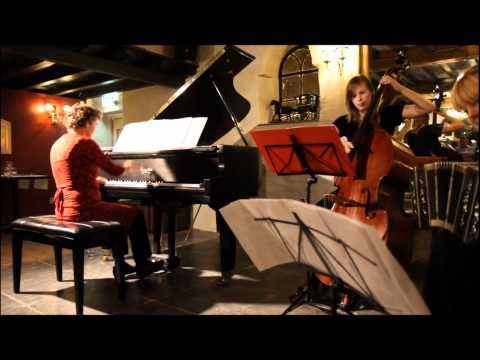Nocturna-Julian Plaza-Trio Tangata.wmv
