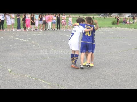 Futbollistët e vegjël të Vushtrrisë duan të bëhen si Milot Rashica  - 11.06.2019 - Klan Kosova