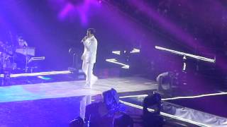 Download lagu Jackie Chan singing 'Endless love' with Kim Hee-Sun at his Love & Peace Concert. mp3