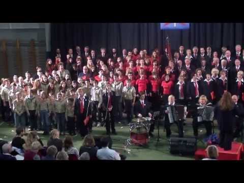 Vstala primorska, Coro partigiano triestino (Tržaški Partizanski Pevski Zbor) Pinko Tomažič.