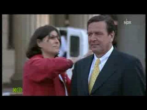 Extra 3 - Schröders Comeback (Schröder sagt hello again)