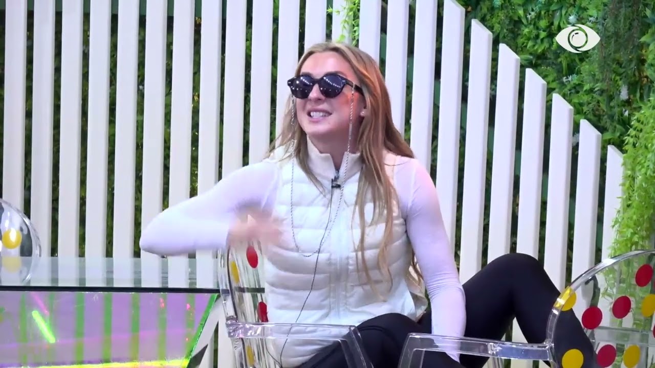 Sa të ulët jeni/ Juela i drejtohet Shëndritit dhe Mateos