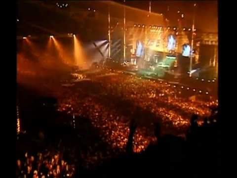 U2 - New Year's Day (ZOO TV 1993 Live in Sydney)
