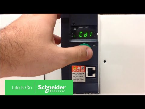 Schneider Electric Inverteris 0,37kW 3x380-500V / 1.5A kompaktiškas Altimar 320 ATV320U04N4C video
