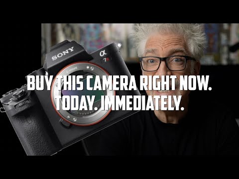 External Review Video jZMz82M1J0k for Sony a7R II (Alpha 7R II) Full-Frame Mirrorless Camera (2015)