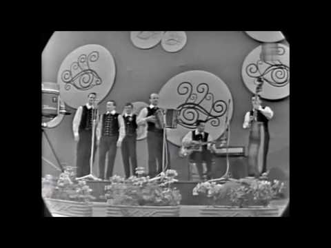 Pod Poncami Ansambel Lojzeta Slaka, Fantje s Praprotna