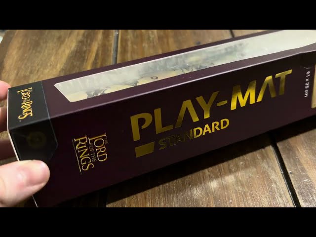 Vídeo relacionado con GuardMat - Minas Tirith (Bordes Cosidos) - Tapete para Cartas Magic - Alfombrilla de Juego - Playmat Compatible con MTG, Señor de los Anillos, TCG, Juegos de Mesa