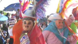 preview picture of video 'Yagarxo en el carnaval de San Juan Totolac Tlaxcala 2009 2'