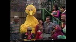 Sesame Street - Ray Charles sings &quot;Believe In Yourself&quot;