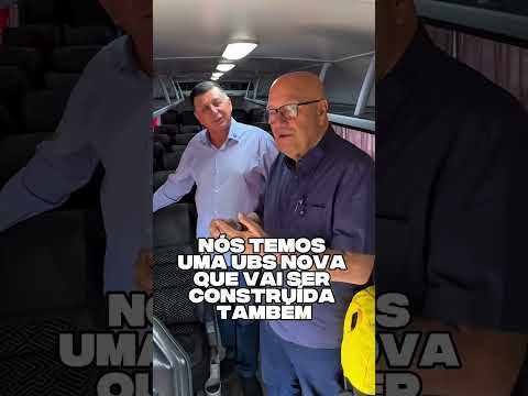 Entrega de um ônibus para a saúde do município de Guapirama