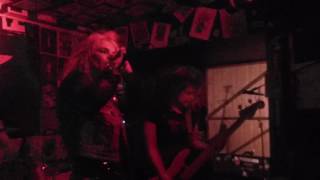 BARB WIRE DOLLS .CALL ME ,ANVIL .BOURNEMOUTH 2017