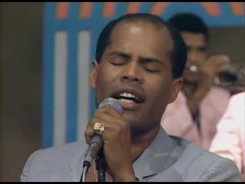 RUBBY PEREZ - De Color De Rosa (80's)