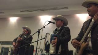 &quot; El Bayo Cara Blanca &quot; Rosendo Cantu y Cadetes de Linares