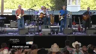 It Must Be Love - Don Williams (live stage coach 2013)