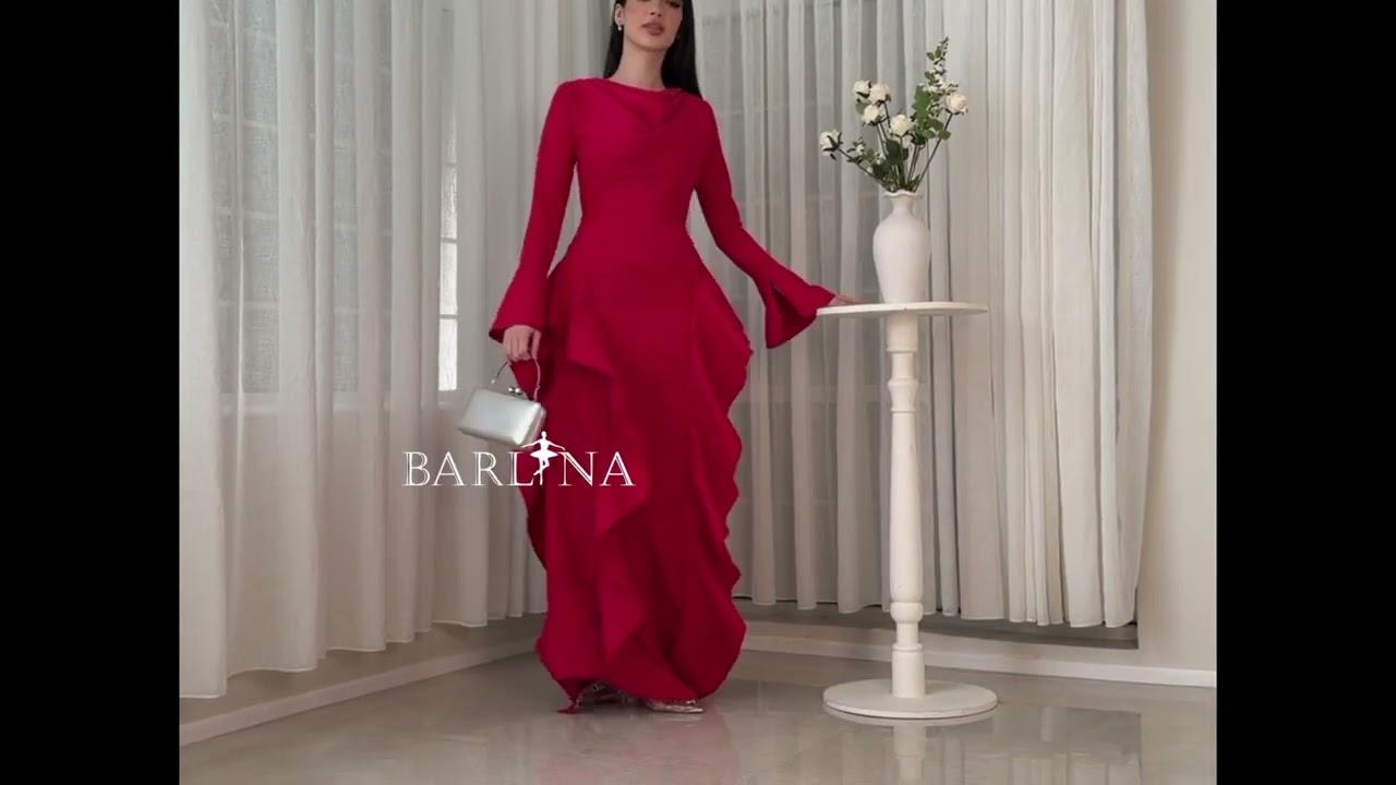 فستان فوشي مزين بكشكشة من الخصر إلى الاسفل - XL