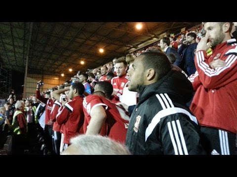 Post Match Celebrations - Swindon Town (5) vs (5) Sheffield Utd