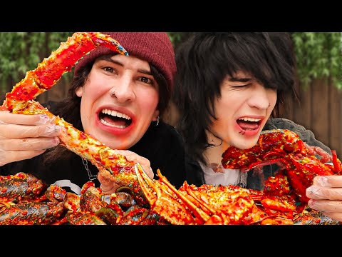HUGE SEAFOOD BOIL MUKBANG