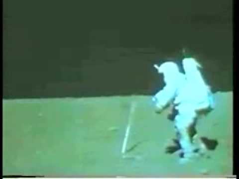 Hammer retreival, Apollo 16