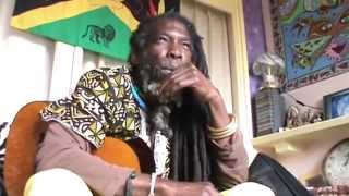 Elijah Nicholas - Overweeg een Leven in Vrijheid