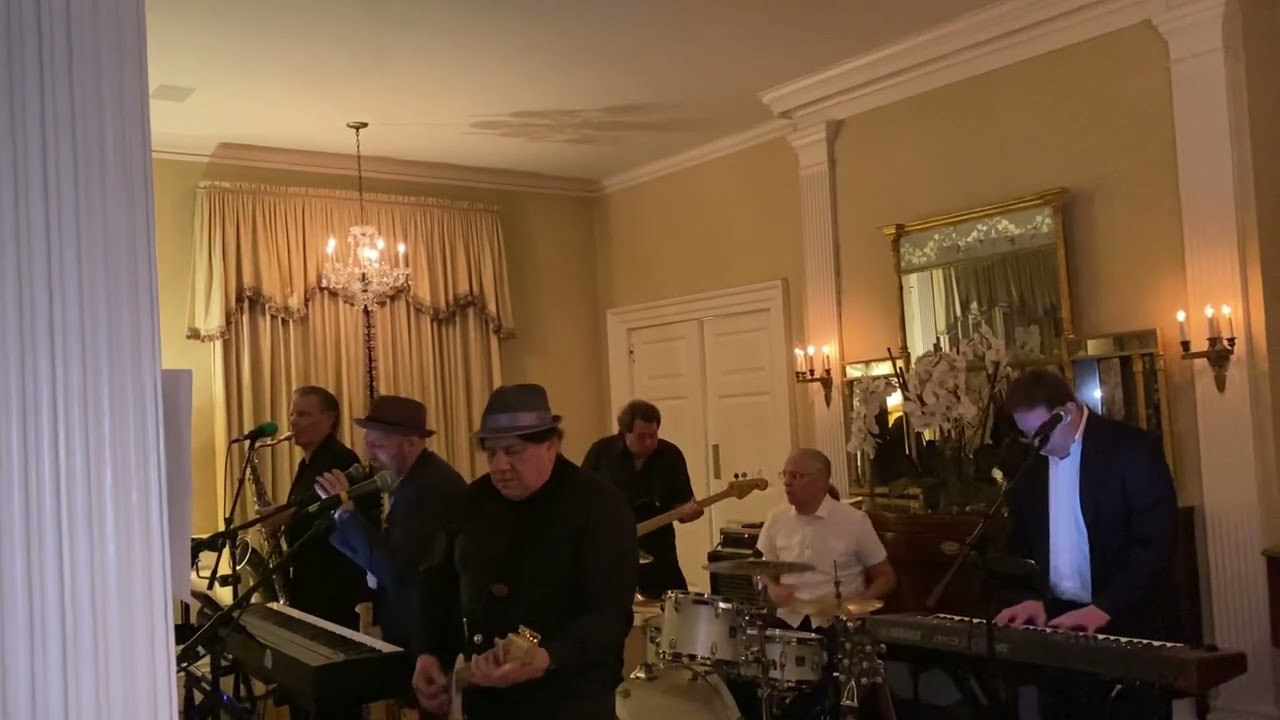 Promotional video thumbnail 2 for Streetlife Serenade "The Billy Joel Experience"