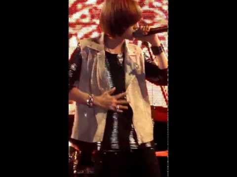 120524 동아방송대축제 향수뿌리지마 니엘이♥