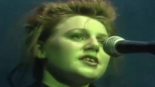 COCTEAU TWINS : Wax &amp; Wane (live) HD