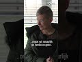 Dochter Hillona verrast ernstig zieke vader met kerstboom #rtvoost