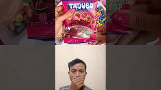 Mom, I want that bubble gum tape, please🙏🍭🍬 CandyFunhouse #foodshorts #canddy 