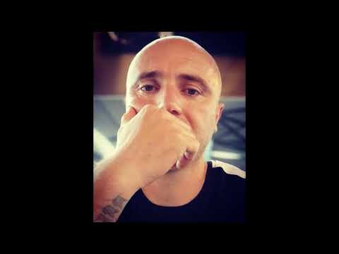 Nori ( Double - Headed ) Ft. Resy : Me Sytë e tu vogëlush