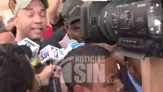 Kanqui salta al salir de tribunal donde le impusieron tres meses de prisión preventiva