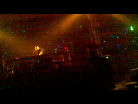 Nader Razdar en auditoriun "div"1