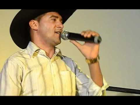 Os Levitinhas - Vai dar Tudo Certo - Show Ao Vivo na Bahia