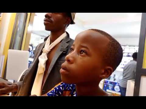 Ndayi comedy visit icyanzu Umu content creator  ucyeneye ibikoresho GANA mucyanzu