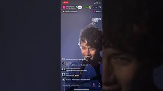 AnnenMayKantereit Live at Lollapalooza 2022 - Barfuß am Klavier