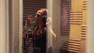 Robyn Cage- In the Studio with &quot;Burning Now&quot; (Part 3)