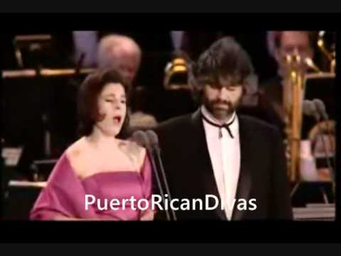 Andrea Bocelli & Ana Maria Martinez La Traviata - Brindisi Verdi