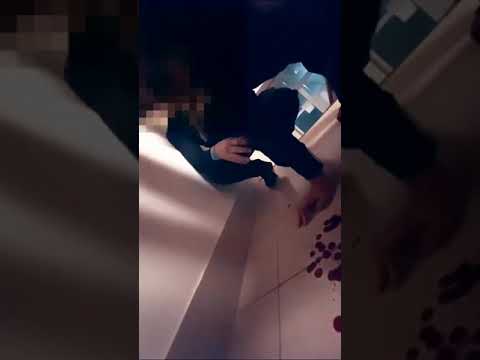 Эдварда била избили в подъезде