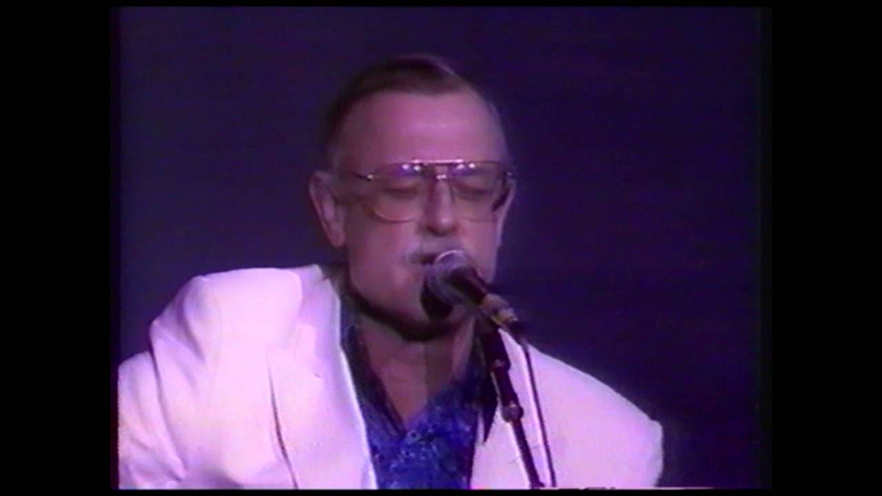 Roger Whittaker: Live from the Tivoli commercial (1995)