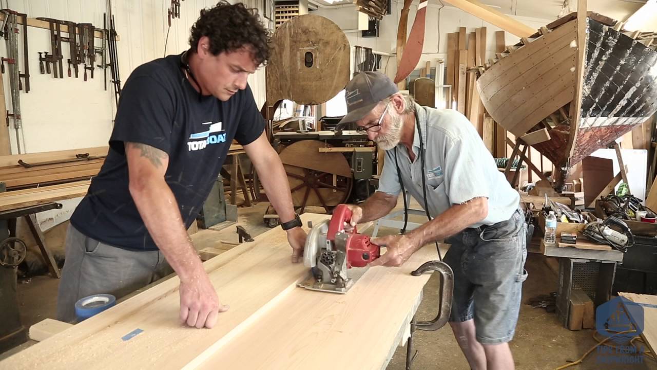 Building the TotalBoat - Fitting the side planking (Episode 3)