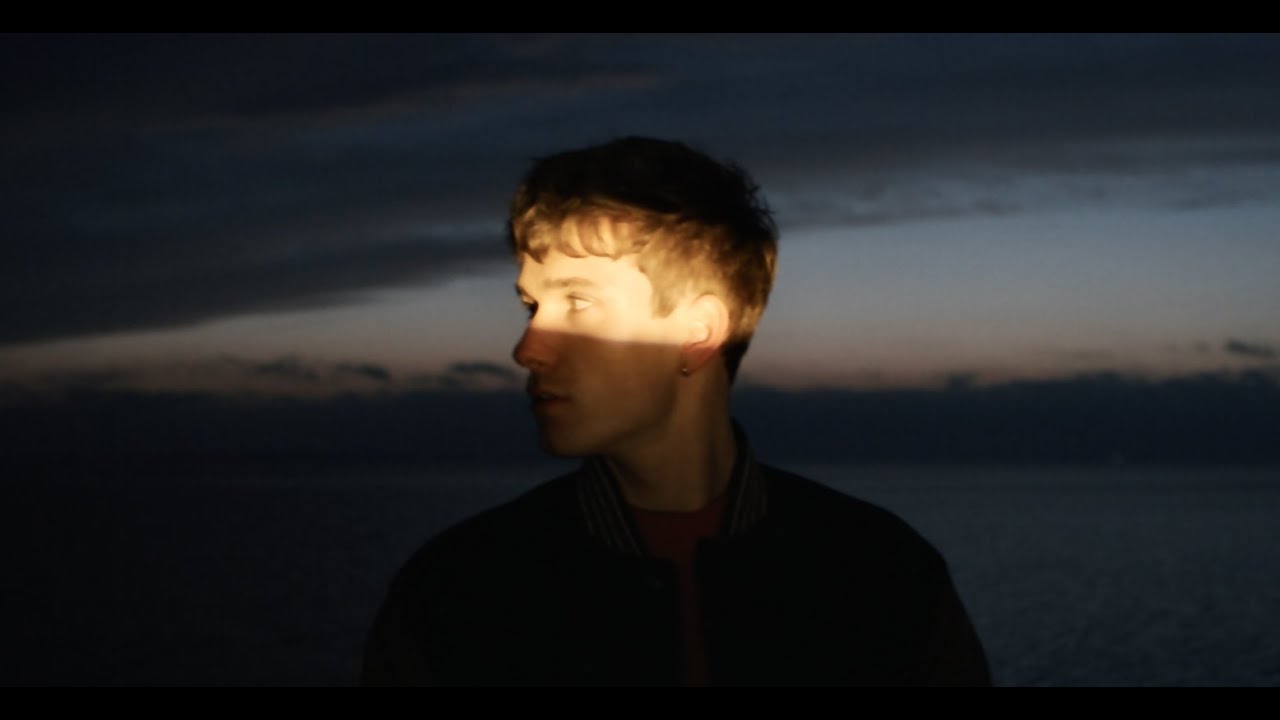 Dominik Klein Lyrics - Borders - Lirikimia Lyrics Update Dominik Klein Lyrics - Borders - Lirikimia Lyrics Update