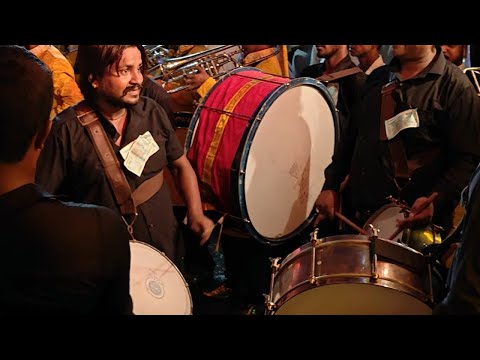 Kaliyon Ka Chaman ( Thoda Resham Lagta Hai Thoda Shisha Lagta Hai ) 🥁| Old Baccha Band 🎷| Durga Puja