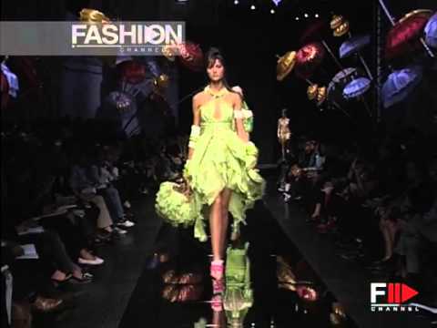 "Antonio Berardi" Spring Summer 2004 Milano 2 of 4 Pret a Porter Woman by FashionChannel