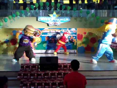Jollibee Dance Mix 2009 (SM City Cebu)